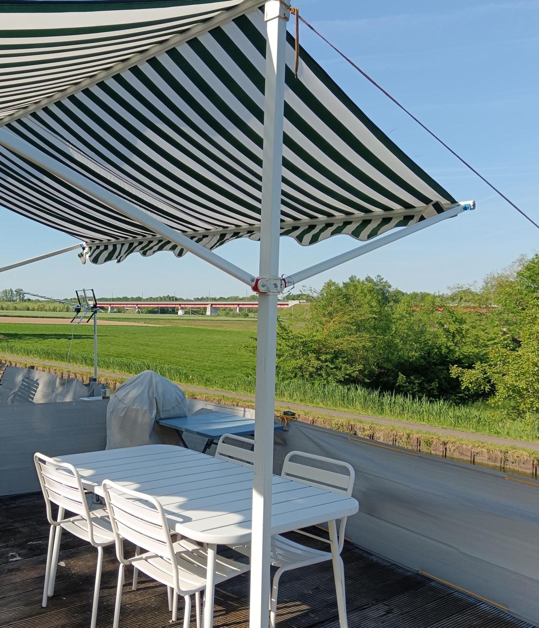 Le Logement Du Marinier Eckwersheim Habitación foto